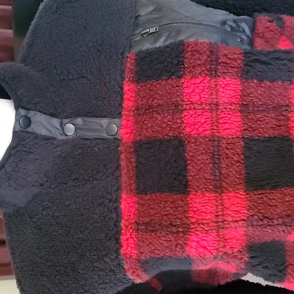 Red and Black Sherpa Pullover - Picture 3 of 9